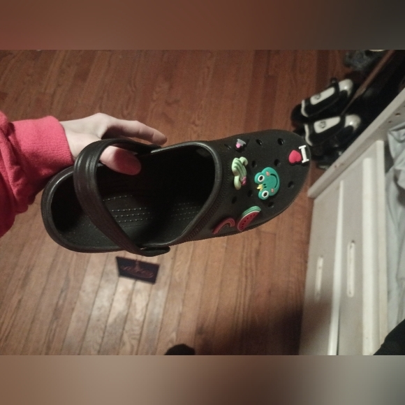 Crocs - Picture 4 of 8